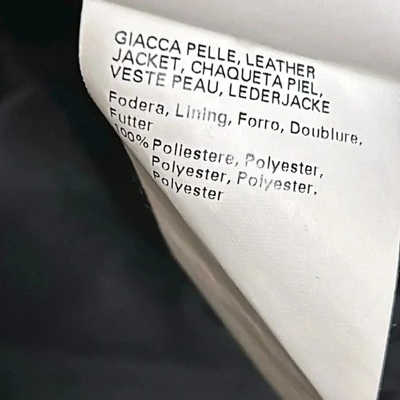 Y2K Marina Rinaldi  vtg coat,women M/L  PTP 21”. Lightweight,tag says leather - Picture 17 of 17